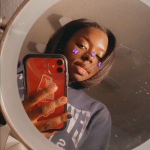 Meet your Posher, Jade